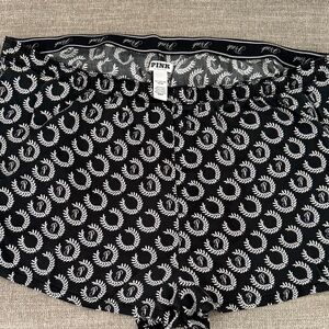 PINK Victoria's Secret Black Sleep Shorts with White Laurel Print